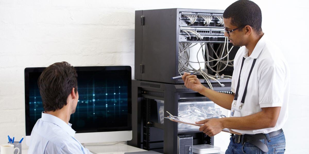 What is co-managed IT